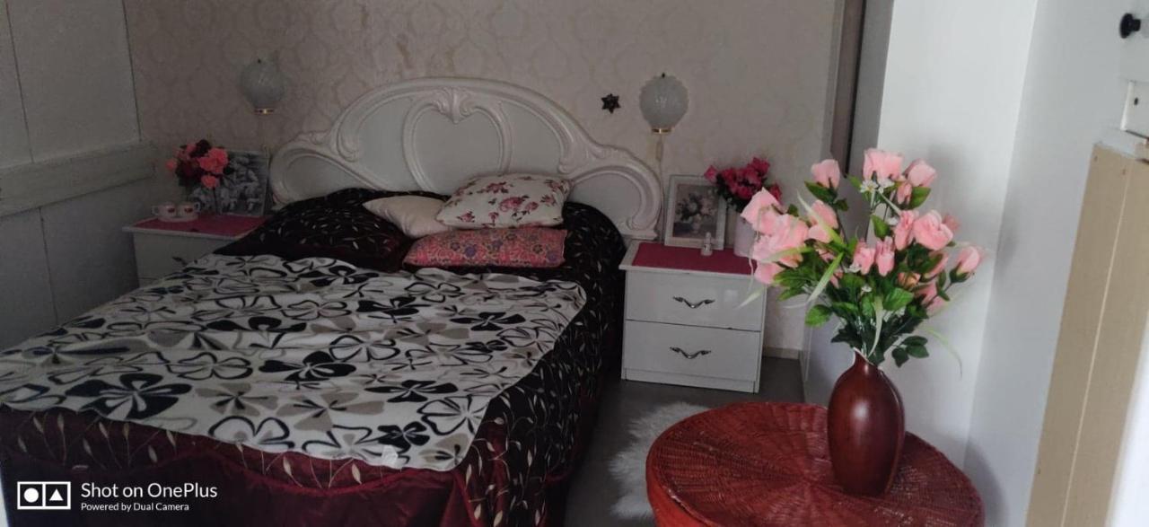 Raate Guest House Suomussalmi Esterno foto